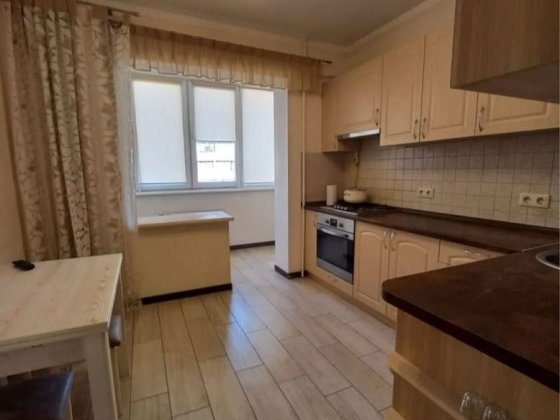 Вигідно Продам 3 кімн.квартиру м. Вишневе нам терміново Вам вигідно  5 поверх Вишневое