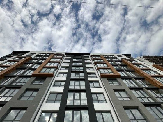 2к квартира на 5 поверсі, поблизу міського озера, розтермінування Ивано-Франковск