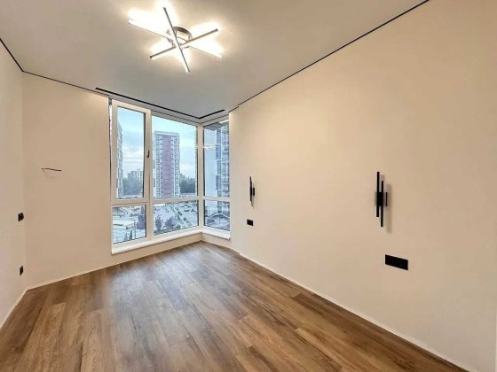 Продається 1 кім. квартира з ремонтом в ЖК "Manhattan" поруч ОЗЕРА Ивано-Франковск
