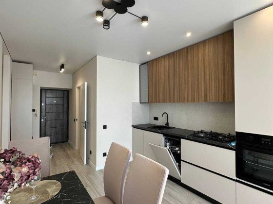 Укомплектова 1,5к квартира, центр міста, зданий будинок Ивано-Франковск