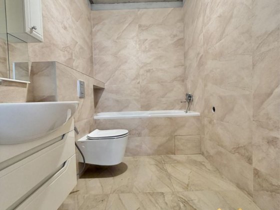 Продаж двокімнатна квартира ЖК Акварелі 2 Вишневое