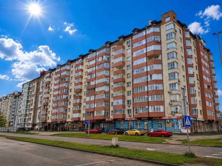 Продається велика ЗДАНА 2к квартира біля ТЦ Арсен - фото 1