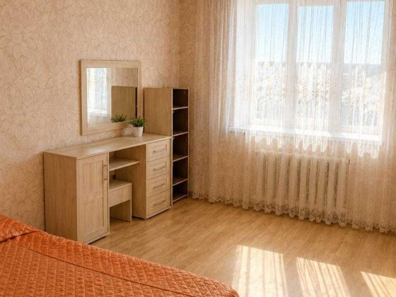 Двокімнатна квартира у форматі "Заходь і живи". Можна поторгуватись) Буча