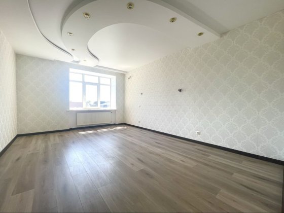‼️Без комісії! Євро 3к з кухнею 18м2 в центрі Бучі ЖК Варшавський  двір Буча