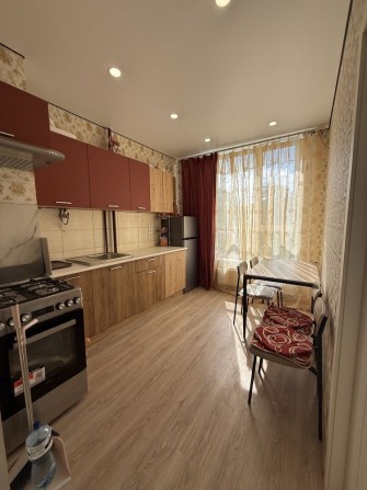 Продам 1к Квартиру 41м1 Опалення Газ! Ліфт с генератором ! Є гардеробна - фото 1