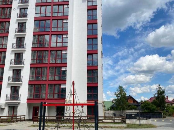Продається велика 2-кімнатна з чорновими роботами в ЖК Містечко Козацьке Івано-Франківськ