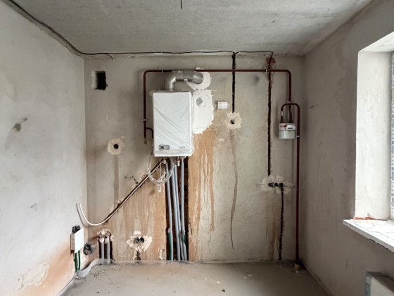 Продаж 1к квартири з частковим ремонтом. Газове Опалення! Без комісії.