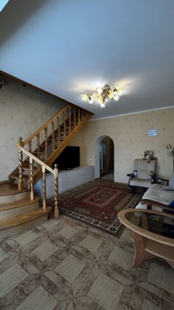 Продам дворівневу квартиру з ремонтом та меблями в Ірпені, 2% оформлення - фото 1