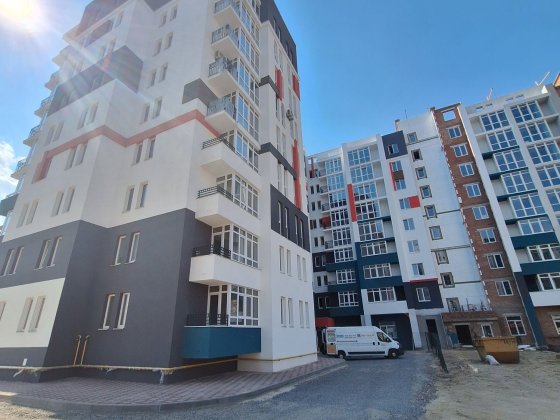 Продам 2к квартиру під ремонт в зданому будинку! Буча