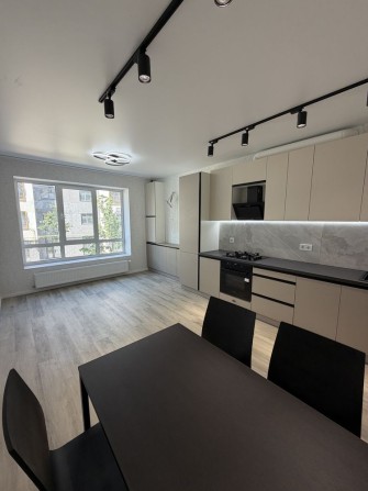 Новый ремонт, 1к квартира евродвушка. Дом с газом, кухня 20 м2 - фото 1