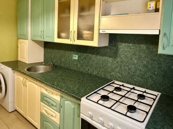 Продам простору 3 кімнатну квартиру на кВт. 297, район Молодіжного Кременчуг