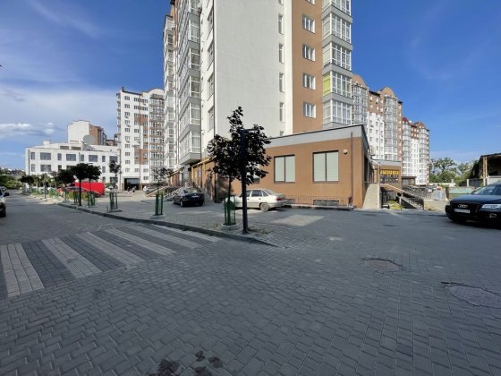 Продаж три кімнатної квартири із ремонтом у центрі Івано-Франківську Ивано-Франковск