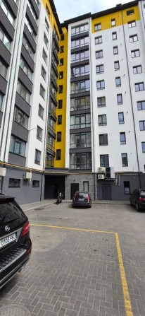 Терміновий продаж 3-ох кімнатної квартири за 600$ кв.м. - фото 1