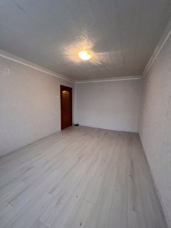 Продаж / 1 кімнатна / Героів Украіни - фото 1