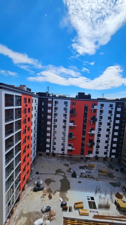 1-кімнатна квартира в центрі міста. Вул.Бандери. Будинок на здачі - фото 1