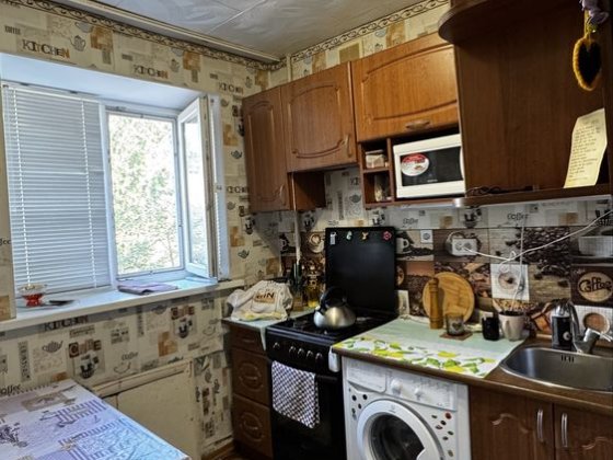 1 кім по вул Лесі Українки Кременчук