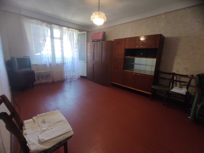 Продам 1 кімнатну квартиру без посередників - фото 1