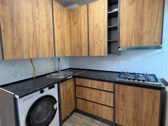 В продажу 1 кімнатна смарт-квартира, в тихому центрі Кременчука. Кременчуг