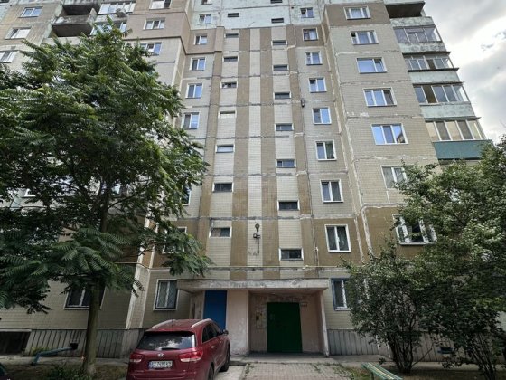 Продаж 3 кімнтаної 70 метрів,  Молодіжний , 297 квартал, 7/9 поверх Кременчуг