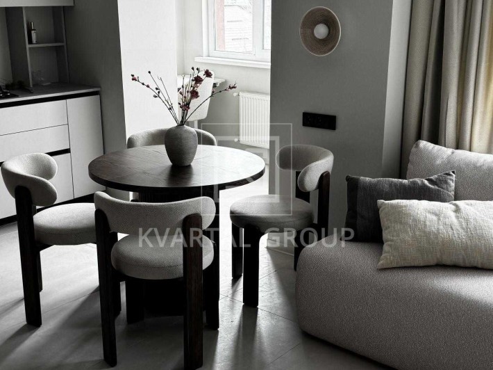 Продам 2к квартиру 65м2 з кухнею студією напроти парку Незнайки оф 2% - фото 1