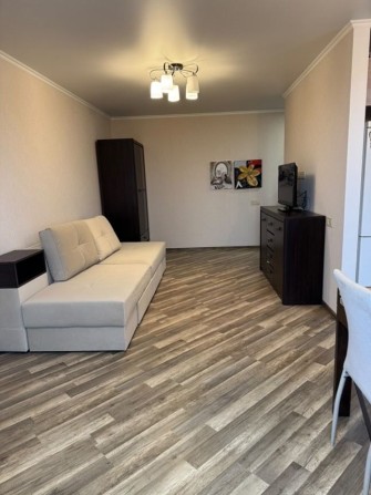 Квартира  студія 35 м2 - фото 1