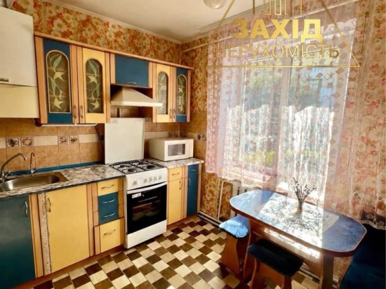 Двокімнатна 53,8 м² Авт. Опалення, будинок 2006 року Луцк