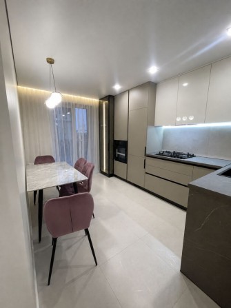Продаж 1 кім квартири в Новобудові - фото 1