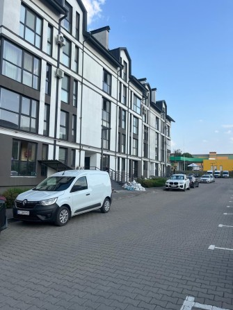 Продам 3 з кімнатну квартиру площею 135 м2 в житловому . 4/5 комплексі Юпітер . Вул. Миру - фото 1