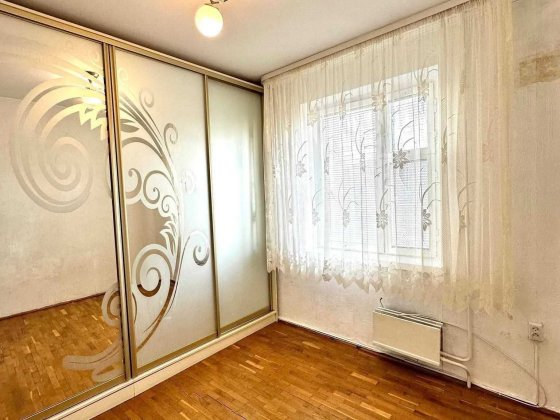 3 кімнатна квартира з ремонтом в Луцьку (33 квартал) Луцк