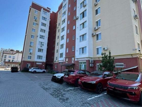 Продаж дизайнерської 2 кімнатної новобудови з крутим ремонтом центр міста Кременчук