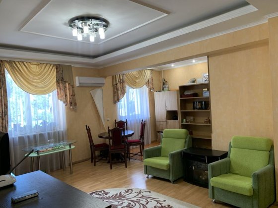 Продам 3-кімн.кв. по Перемоги, центр Кременчуг