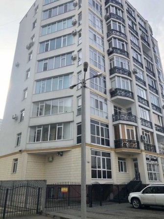 Шикарна квартира під втілення ваших дизайнерських рішень! - фото 1