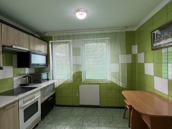 Продаж 1-кімнатної квартири  з меблями с. Липини Луцьк
