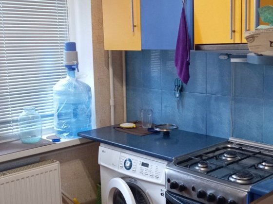 Продам квартиру 1 ком  районка Нікополь