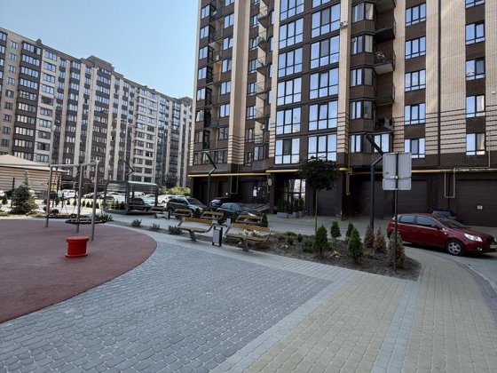Продаж 2-кімнатної квартири в ЖК Атлант. 78кв.м на 3-му поверсі!! Луцьк