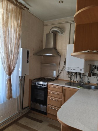 Продам квартиру Еліт клуб+ гараж+ свій окремий двір - фото 1