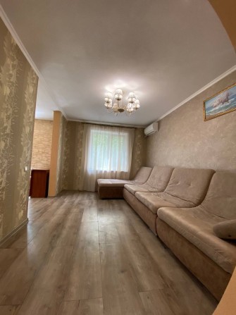 Продам 3 комнатную квартиру - фото 1