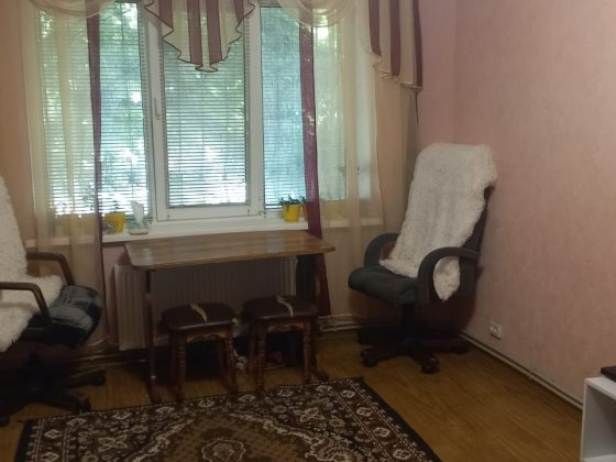 Продам 3-х кімнатну квартиру Нікополь
