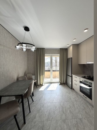 Без комісії! Державні програми - Так! 1-кімнатна квартира 41,5 м² з новим ремонтом — газове опалення - фото 1