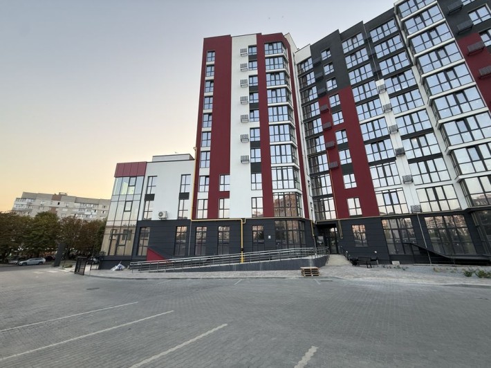 Продаж 3-кімнатної квартири в новобудові з терасою - фото 1