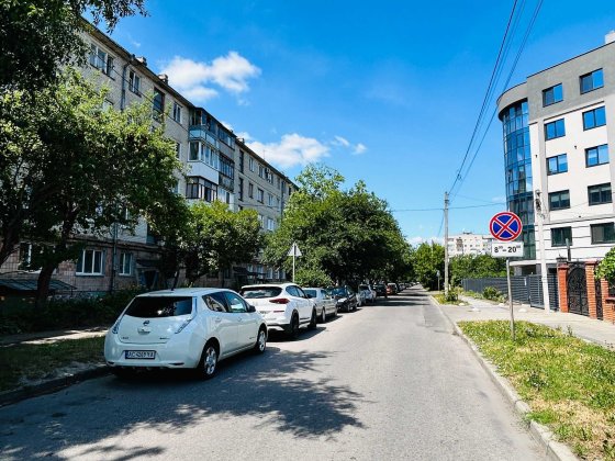 3-кімнатна квартира в центрі Луцька, вулиця Коперника 66А Луцк