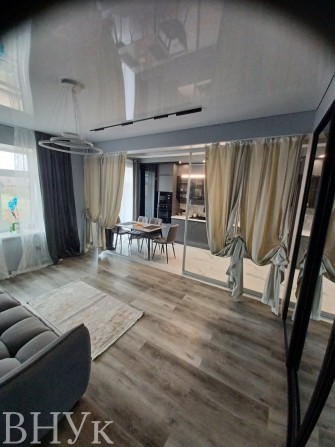 Продам простору квартиру з ремонтом і технікою - фото 1