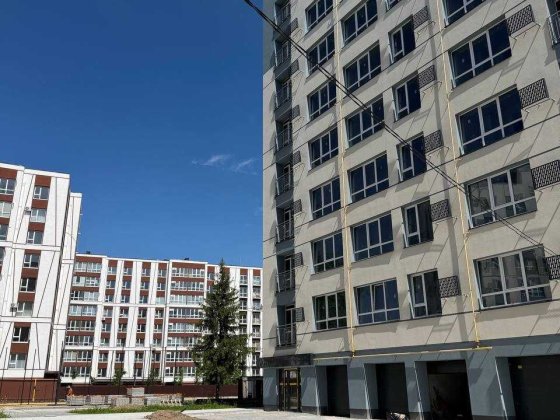 Однокімнатна квартира. ВИГІДНА ЦІНА.РОЗТЕРМІНУВАННЯ Тихий та спокійний район Ивано-Франковск