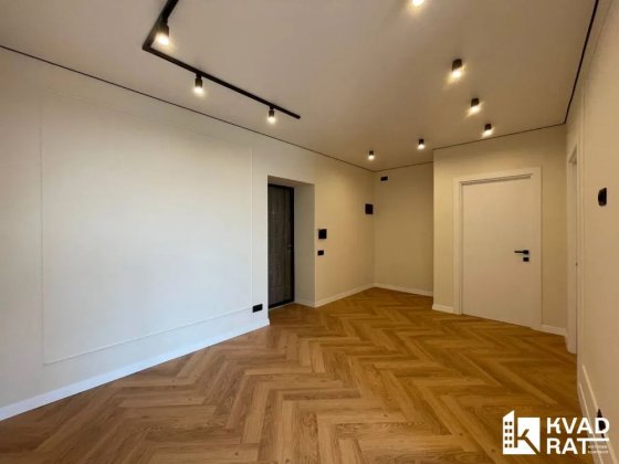 2-кімнатна в центрі | Панорамний вид на Карпати Ивано-Франковск