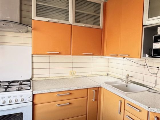 Продаж квартири Озерна Хмельницкий