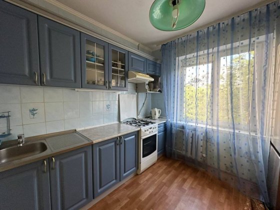 Затишна 2к чудовий стан. Повністю укомплектована, спокійний район 45620 Хмельницький