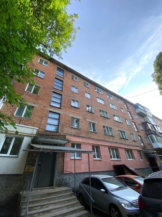 Найдешевша хрущовка 1к! Середній поверх не кутова, до Центру 10хв. Є Торг, Мінімальне переоформлення - фото 1