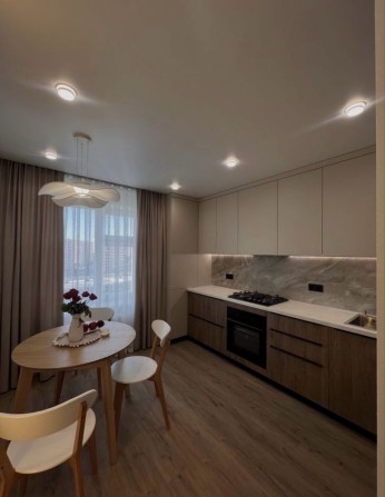 Продаж 2к квартири. Озерна. Дизайнерсткий ремонт З меблями та технікою - фото 1