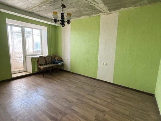 Продам 2 кімнатну квартиру район Харківської Сумы