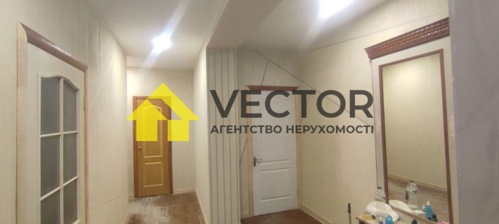 ТОП-локація: 2к квартира біля Корпусного парку! Самий центр Полтави - фото 1